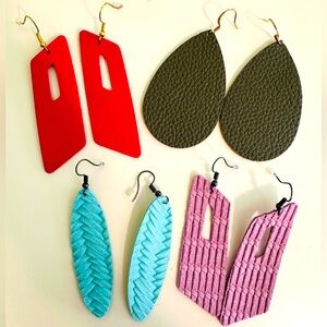 🆕 Handmade Leather Earrings in a variety of colors, styles & textures ♥️💚🩵💜✨